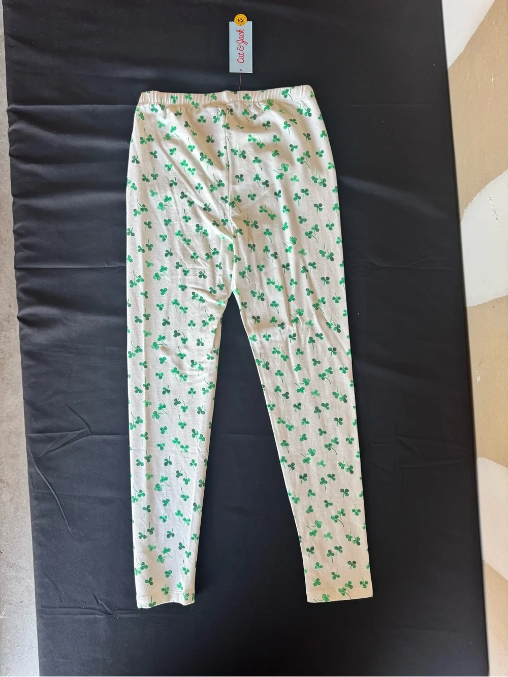 NWT Cat & Jack Girls Cream Green Shamrock Clover Print Leggings Size XL (14)